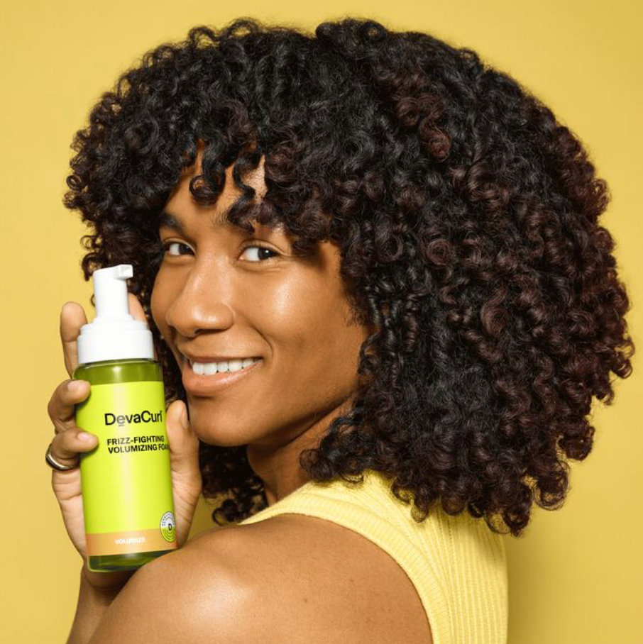 Frizz-Fighting Volumizing Foam